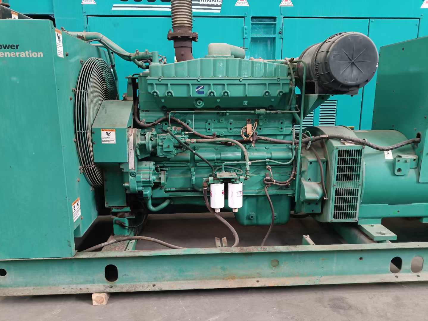 陆良过载会对 600kW 柴油发电机组造成哪些损害？